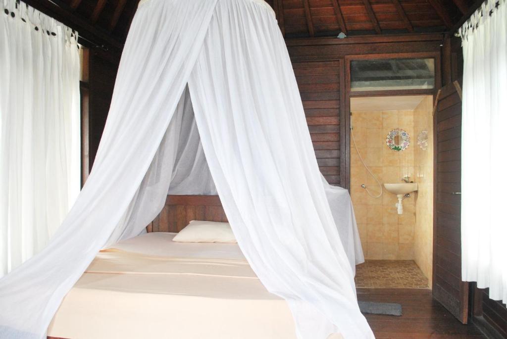 Rama Beach Inn Lembongan Rum bild