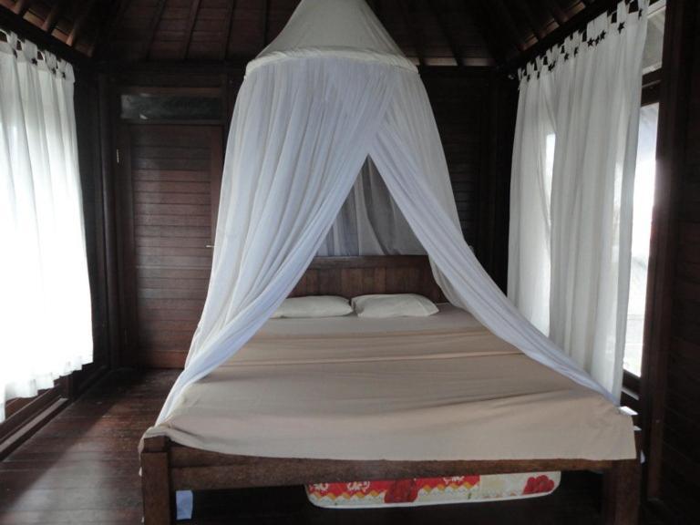 Rama Beach Inn Lembongan Rum bild